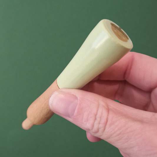 Hoe gebruik je een houten viltnaaldhouder?