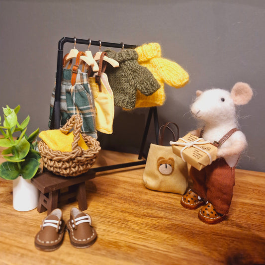 outfit for your felted friends