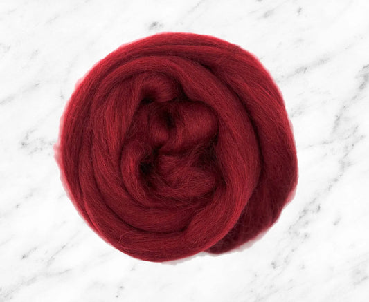 Corriedale TOP wool Ruby red - 50 gram