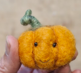 Adorable Needle Felted Pumpkin Tutorial – Learn How to Make It!