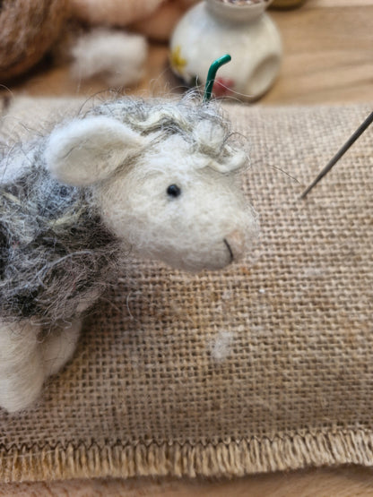 Naaldvilten Starterset – Lente Schaap (Limited)