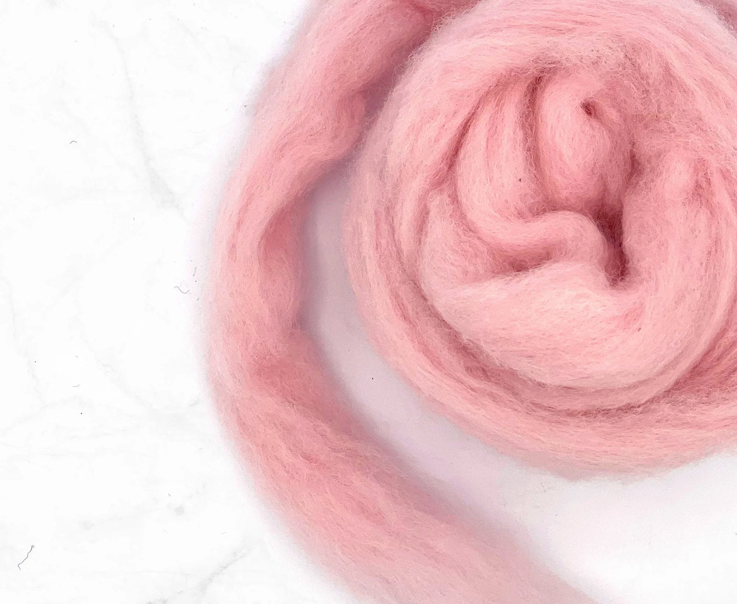 Corriedale carded wool Candyfloss pink - 25 gram