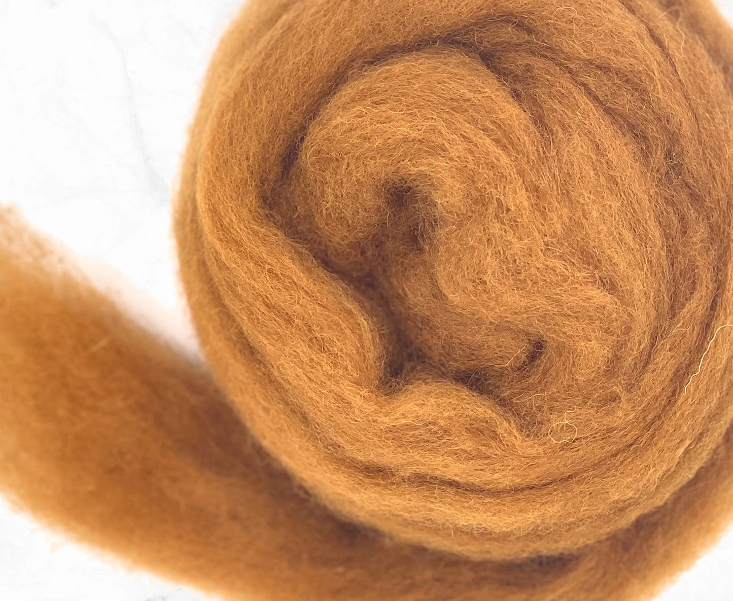 Corriedale carded wool Chestnut dog   - DOG COLLECTION - 25 gram