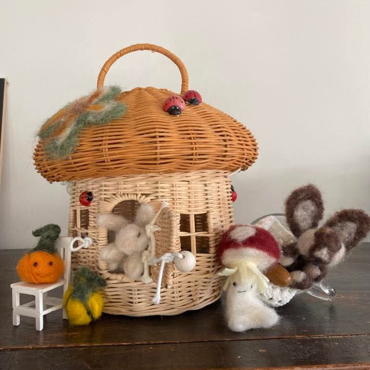 paddestoel huisje met viltjes